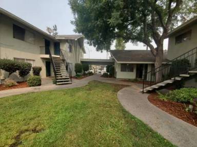 Main picture of 3830 E Ashlan Ave