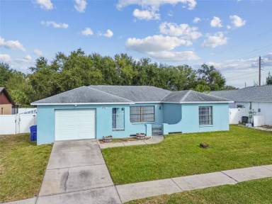 Main picture of 2907 Narcissus Dr