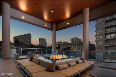 Main picture of Gallery At Turtle Creek Apartments
