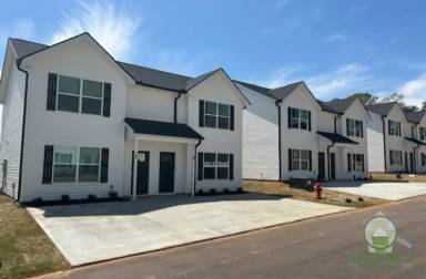 Main picture of 25 Wofford Pine Dr