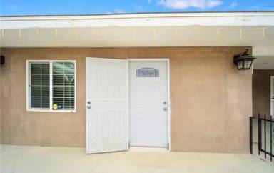 Main picture of 421 S 5th Ave
