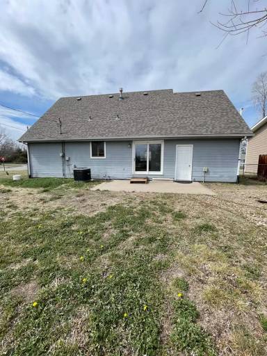 Main picture of 233 Knoxberry Dr