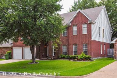Main picture of 2214 Park Hurst Dr