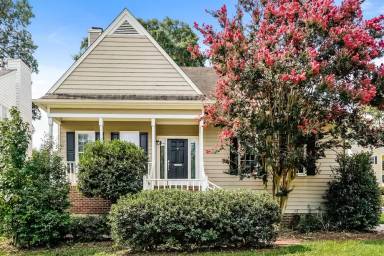 Main picture of 4900 Royal Troon Dr