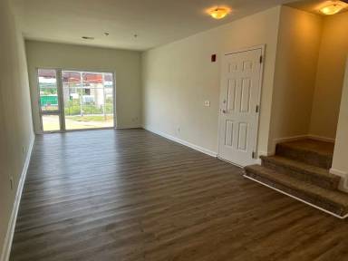 Main picture of 3586 N Davidson St
