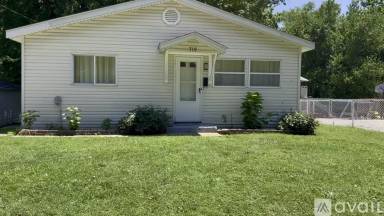 Main picture of 310 N Jefferson St