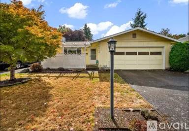 Main picture of 10512 NE Tillamook St