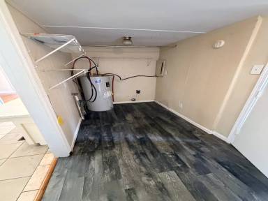 Main picture of 1408 8th Ave SE