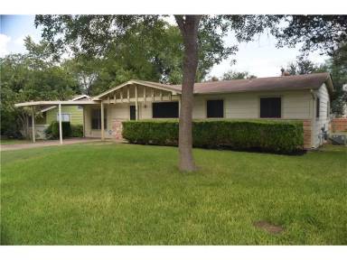Main picture of 7611 Eastcrest Dr