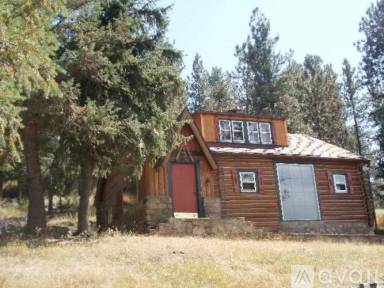 Main picture of 4815 S Pine Rd
