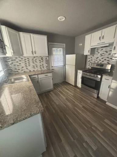 Main picture of 2435 Cincinnati Ave