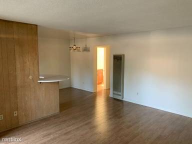 Main picture of 305 N Vinedo Ave