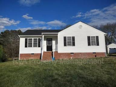 Main picture of 6105 Varina Point Ln