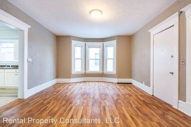 Main picture of 426 Cadwell Ave NW