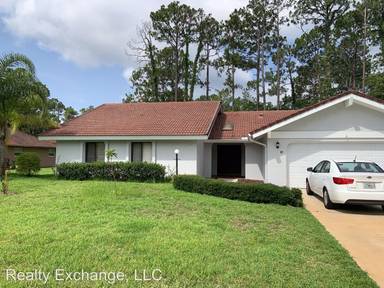 Main picture of 10 Village Ln