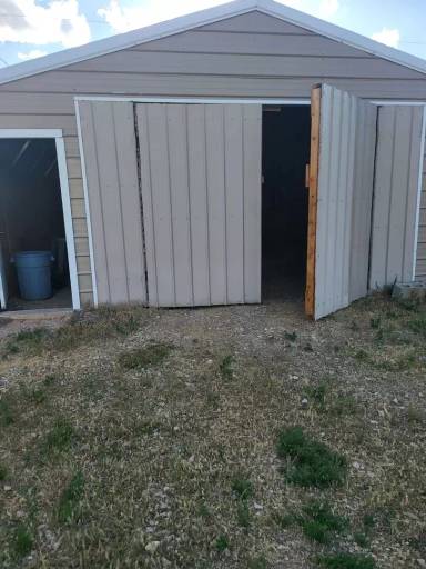 Main picture of 140 Blake St