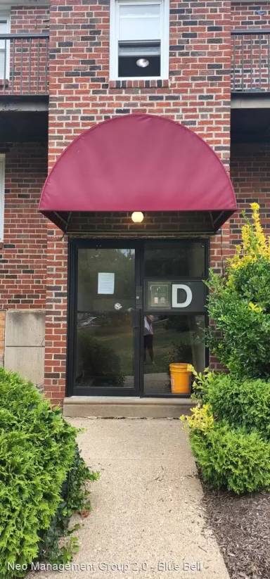 Main picture of 6901 Valley Ave