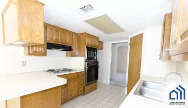 Main picture of 4901 Tabosa Dr