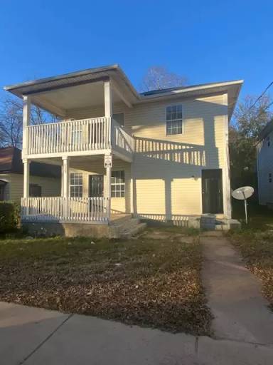 Main picture of 115 W Tinsley St