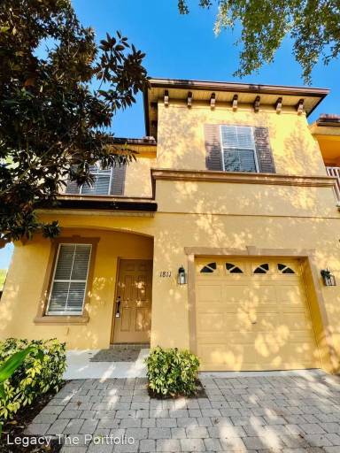 Main picture of 1811 Retreat View Cir