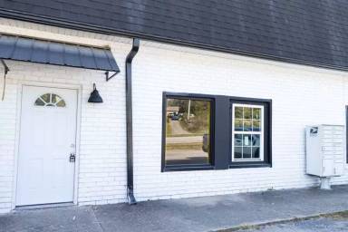 Main picture of 5102 Highway 58