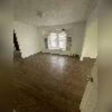 Main picture of 9605 Adams Ave