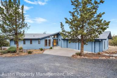 Main picture of 11821 SW Lodi Ct