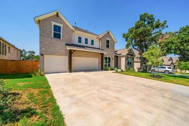 Main picture of 439 Painted Creek Way
