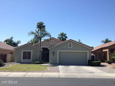 Main picture of 1137 E Windsor Dr
