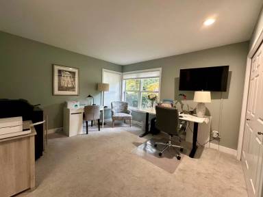 Main picture of 9048 Gleneagle Dr