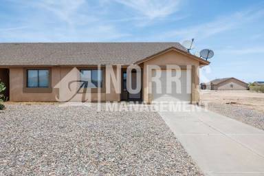 Main picture of Perfect Duplex in Arizona City