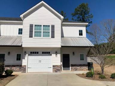 Main picture of 1421 Gatewood Pl