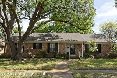 Main picture of 1307 Glen Cove Dr