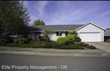 Main picture of 1542 NW Ranch Dr