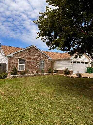 Main picture of 659 Frances Dr