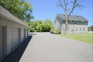 Main picture of 4023 E Elm Rd