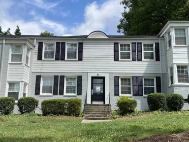 Main picture of 435 Wakefield Dr