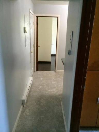 Main picture of 700 High St