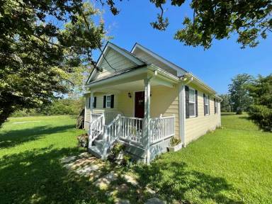 Main picture of 2225 Buckshoal Rd