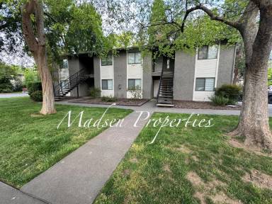 Main picture of 1340 W 4th St