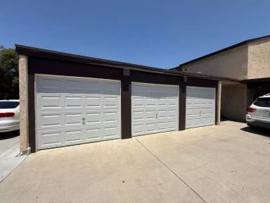 Main picture of 860 Douglas Ct