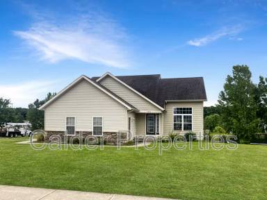 Main picture of 2086 Eaststone St SE