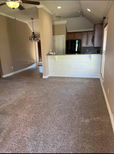 Main picture of 417 Jordan Dr