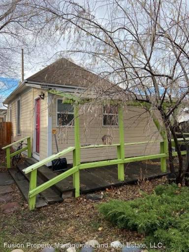 Main picture of 419 Chipeta Ave
