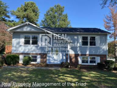 Main picture of 3228 W Loftyview Ct