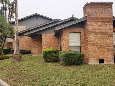 Main picture of 5403 Palm Valley Dr N