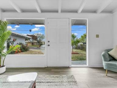 Main picture of 27837 Ormond Ave