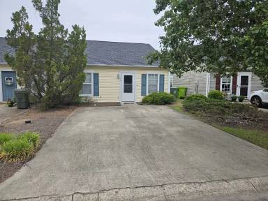 Main picture of 320 Twin Eagles Dr