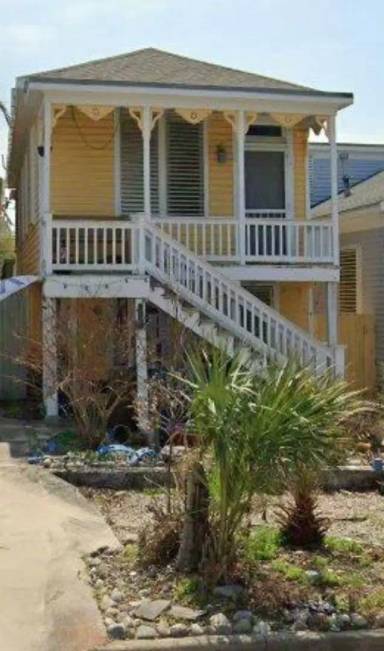 Main picture of 613 Church St