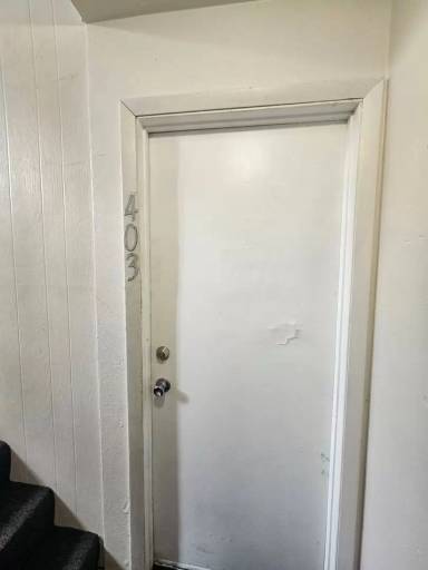 Main picture of 407 SW 8th St